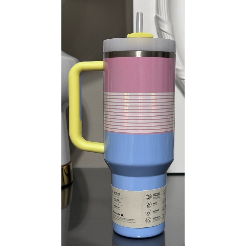 Stanley Quencher H2.0 FlowState 40oz Tumbler, PASTEL POP - Picture 3 of 5
